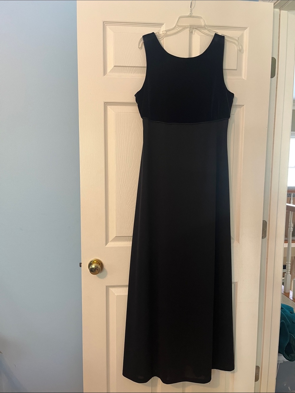 Donna Ricco Black Sleeveless Maxi Dress